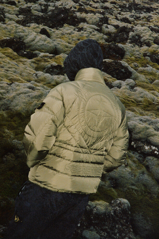 03_stone-island-supreme-aw023024